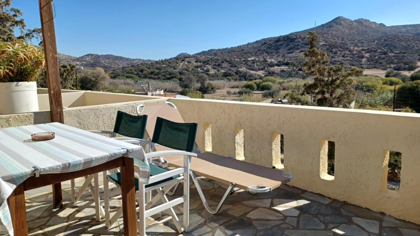 Apartments And Studios Xenophon Matala Exterior foto